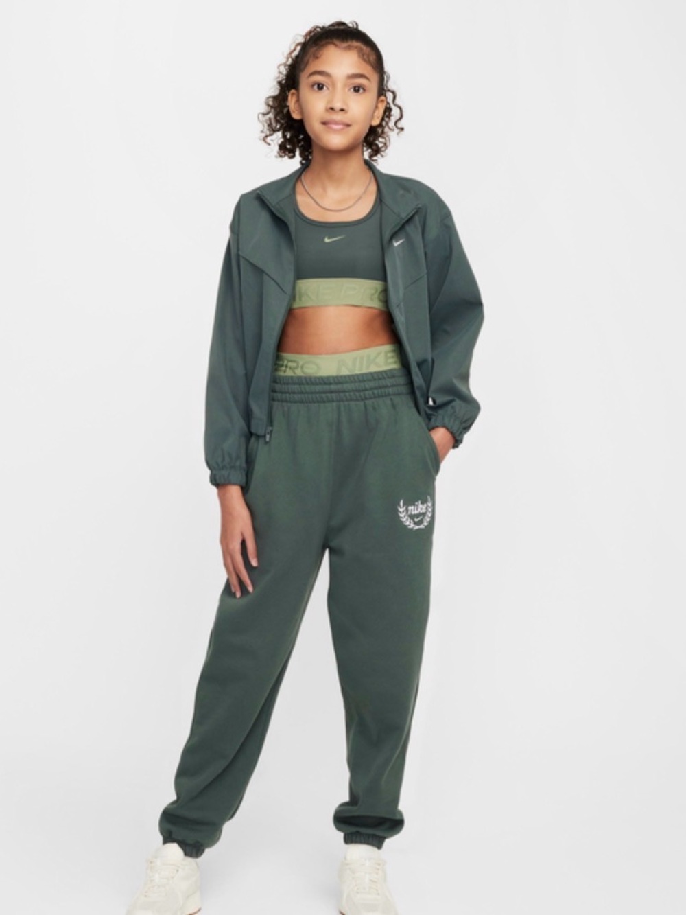 Nike Youth Green Fleece Sweatpants with Drawstring